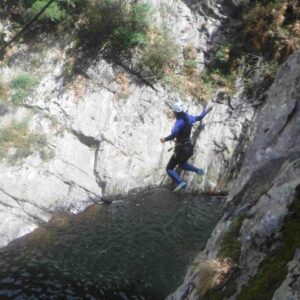 EXTERIEUR AVENTURE ! vakantie logeren bij belgen in frankrijk